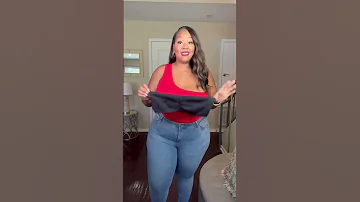 Insanely Easy Strapless Bra Hack For All Of My Busty Girls That Really Works 
