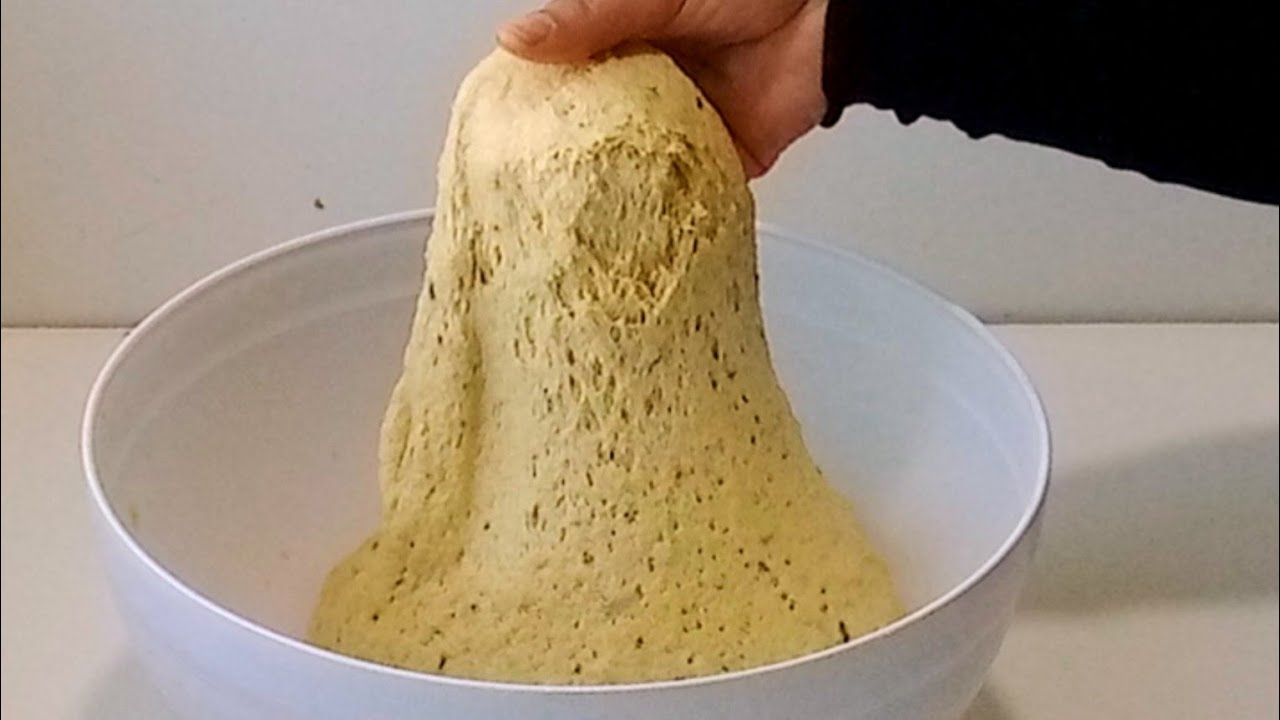 📢أسهل عجين بيتزا بدقيق قمح الكامل بلا دلك ولا مجهود بلا زبدة ولا بيض وغير فلمقلاة عجينة لبتزا قطنية