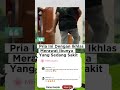 Pria Ini Dengan Ikhlas Merawat Ibunya
