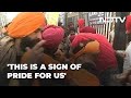 Farmers organise "Turban langar" at Singhu Border