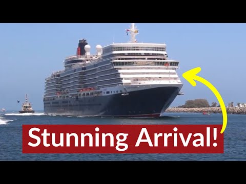 Queen Elizabeth Cruise Ship Arrival Timelapse. Video Thumbnail