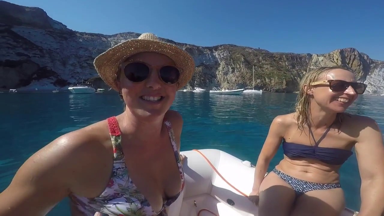 Best Islands we've seen and hanging with the Downings. 11 on board! Vlog 12 (Ponza, Italy)