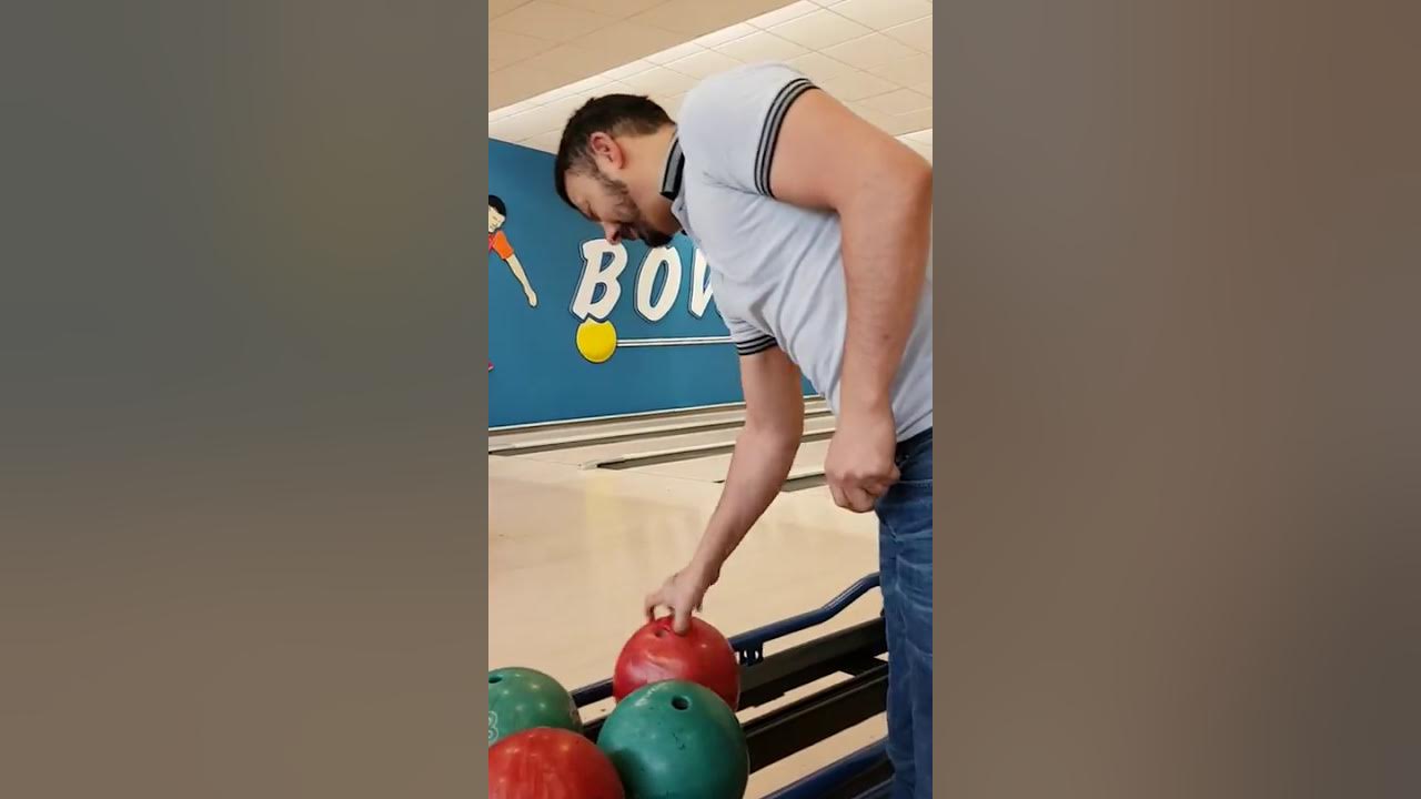 Bowlers Bowling at Hunstanton Norfolk YouTube