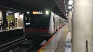 京葉線e233系5000番台 通勤快速君津行き 東京発車