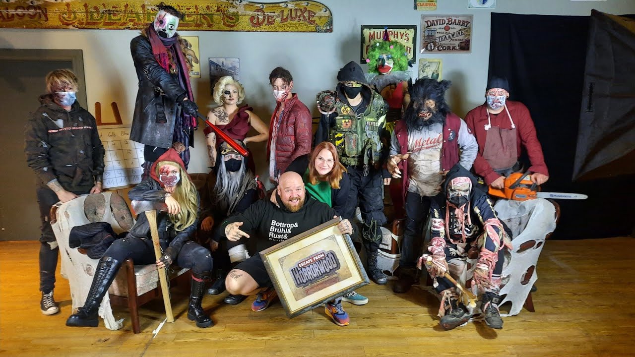 Gefangen im Freizeitpark 😱😱😱 - ESCAPE FROM HORRORWOOD - Movie Park Germany -  Gewinnspiel beendet!!!