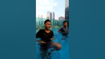 Thumbnail of #SHORT | Arik dan saputra lomba berenang