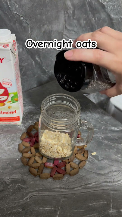 Overnight oats with chia seeds and almond milk #food #momlife #homecooking
