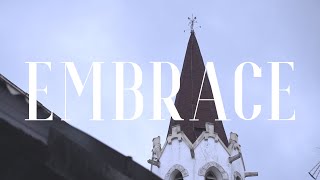 Video thumbnail of "MIKA - Embrace"