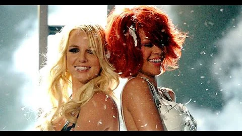 Rihanna ft Britney Spears S & M [live at the 2011 billboard music awards] HD