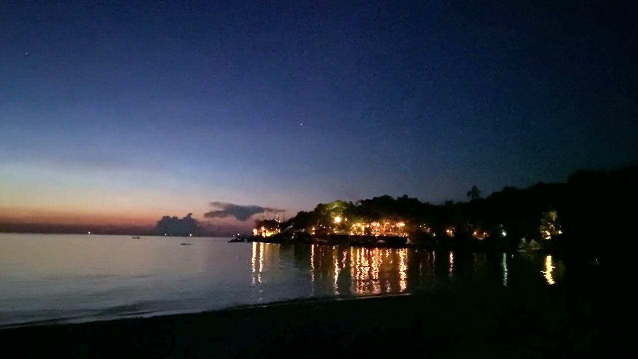 Distant Lights 🎧 Night Shore Ambience with Drifting Waves 🌊✨