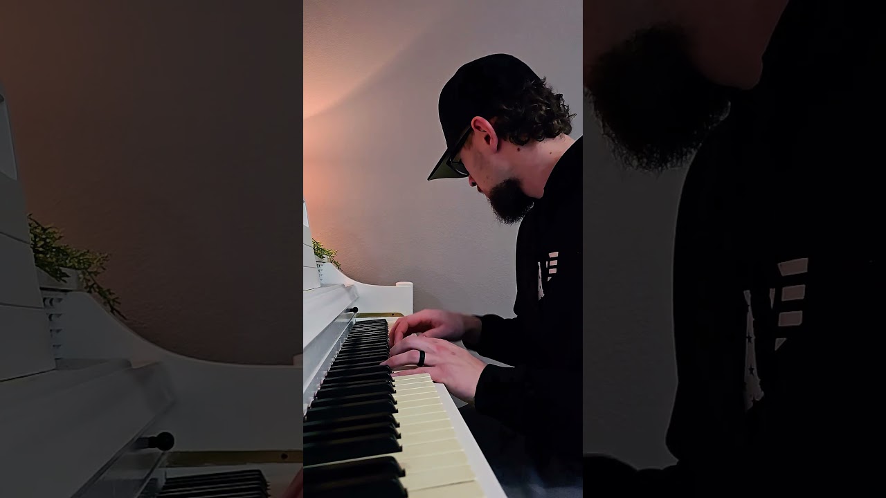 "Anti-Hero" Taylor Swift 