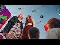 Giantess in spotify commercial