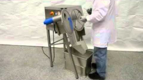 KSM100: Radish slicing with high-capacity disc + scraper