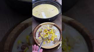 أنا اللي بسلق الكوارع مع الذرة والزبيب بالكريمة طعمها رهيب انسي ام صلصة خالص ❌كوارع بيضاء مفيش طبيب