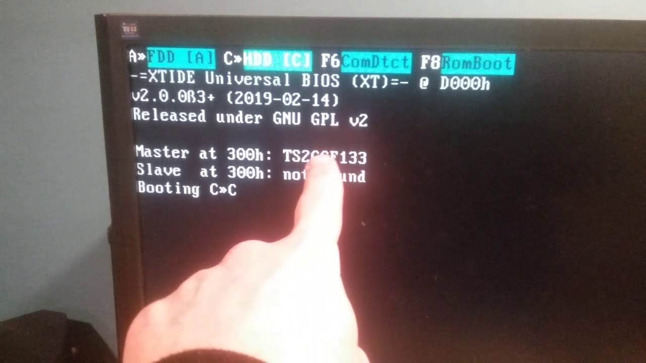 XT-CF on an IBM PS/2 Model 30 286 - YouTube