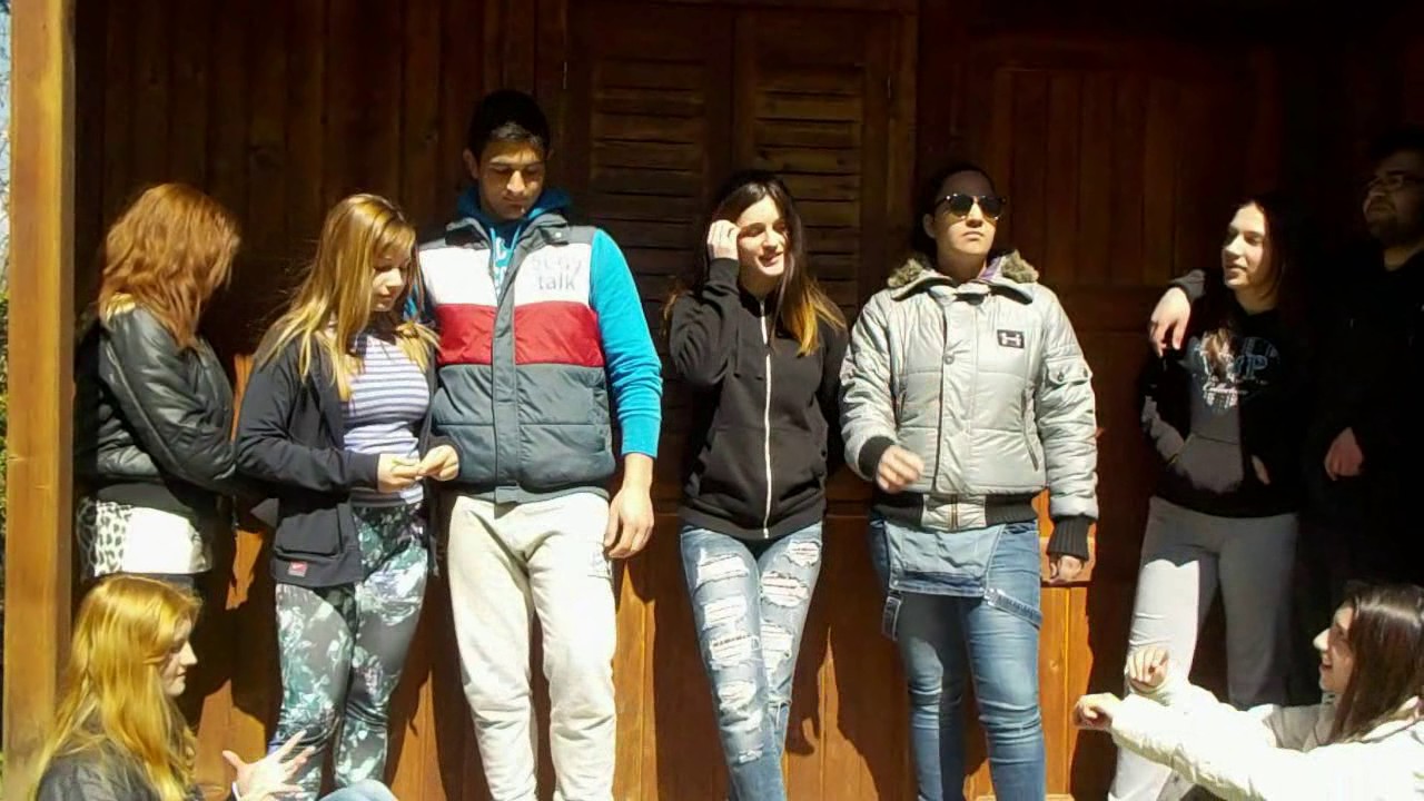 ΕΠΑΛ ΝΑΟΥΣΑ ΤΑΙΝΙΑ ΜΙΚΡΟΥ ΜΗΚΟΥΣ ΥΓΙΕΙΝΟ ΧΑΜΠΟΥΡΓΚΕΡ