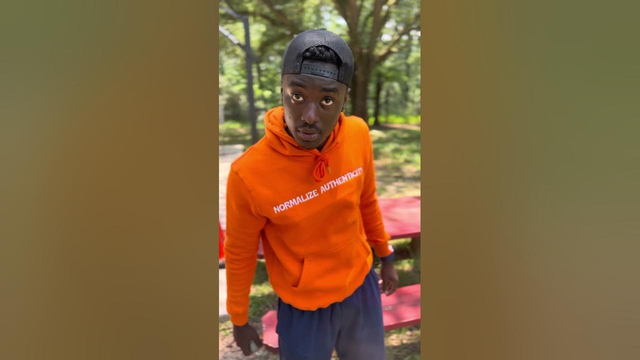 When somebody scared to fight someone because they’re tall😂 YouTube