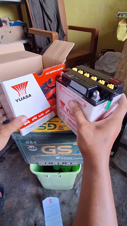 Unboxing Aki Motor Aki Tosa Roda 3 Yuasa Asli 12N10