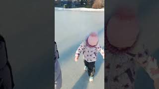 Катаемся на катке в Парке им.Пушкина, г.Челябинск Катаемся на катке в Парке им.Пушкина, г.Челябинск