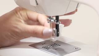 Get Started with the SINGER® Denim Sewing Machine - Changing the Needle 