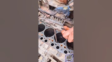 How to Remove Engine Block Liner | Quick & Easy Method #mechanic #engine #liner #how #shorts #repair