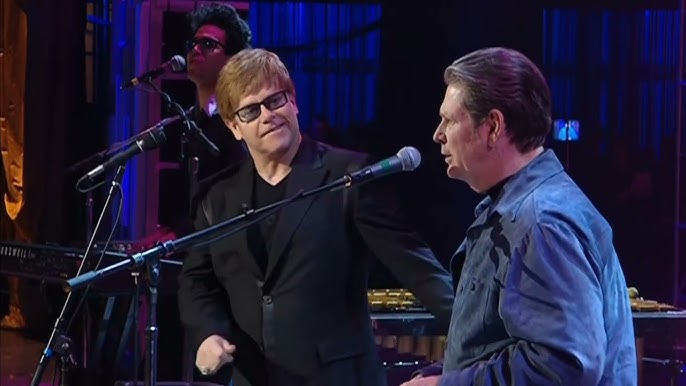 Elton John & Brian Wilson LIVE HD - Wouldn't It Be Nice (All-Star Tribute  to Brian Wilson) | 2001