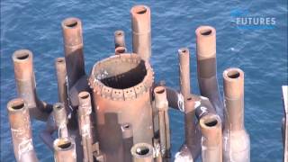 Offshore flare inspection in 20 knot winds