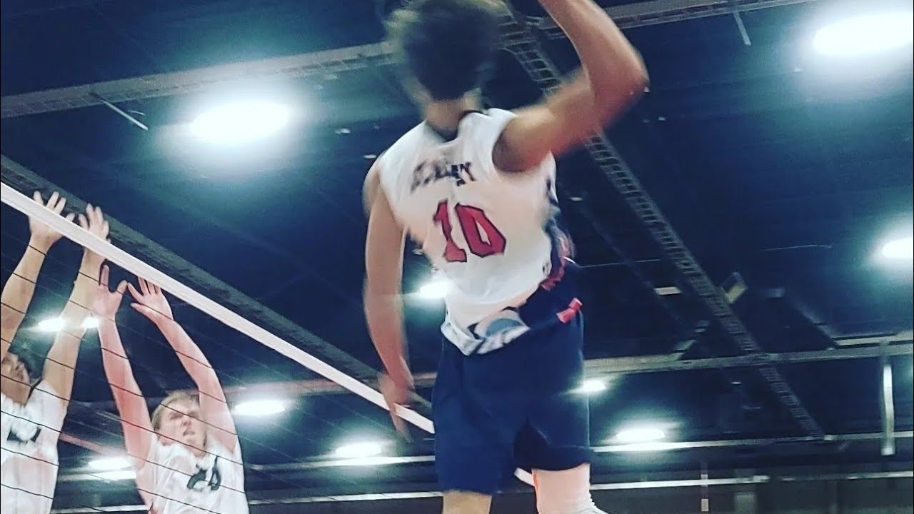 Canaan Neary #10 Junior 2024 Academy 17 Red Long Island VB travel team.Half Hollow Hills East High.