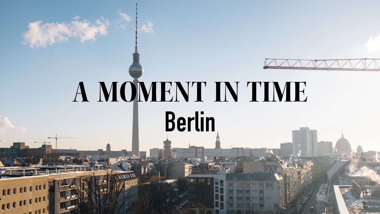 время корейский сериал. In a moment s time. In a moment s time. Life moments картинки. успех в бизнесе.