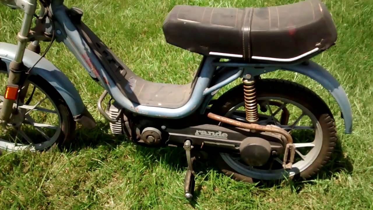 1979 Vespa Grande Moped By Piaggo 1979 Vespa Grande Moped By Piaggo