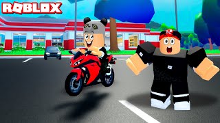 Okula En Havalı Motor ile Gittim!!  Panda ile Roblox Robloxian High School