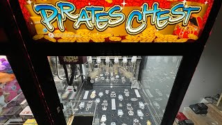 My Pirates Chest Jewelry Claw Machine
