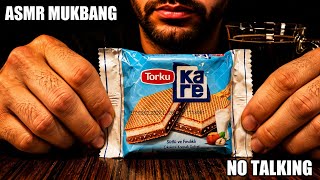 Download lagu 'ASMR MUKBANG | Torku Kare Hazelnut Chocolate Wafer 🧇🍫 No Talking | Satisfying Crunch Sounds'