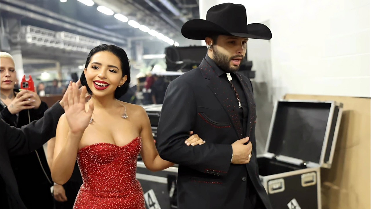 ÁNGELA AGUILAR SORPRENDE! CON LUJOSO REGALO para LEONARDO en TEXAS 🏠🎁
