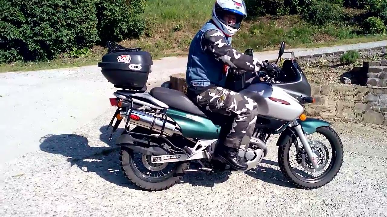 suzuki xf 650 freewind vs honda transalp