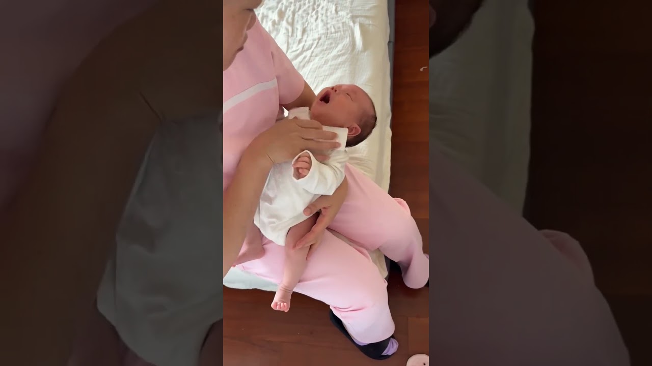 This Hungry Baby's Reaction Will Melt Your Heart!❤️