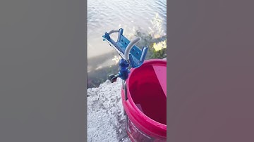 Chống gác cần câu cá đa năng, xoay 360 độ, khóa mở tự động🎣 #1k  #fishing #shorts