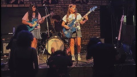 right through me (live at the fallen log 10/21/25)