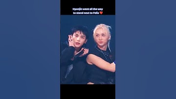 Hyunjin went all the way to stand next to Felix❤️ Ceremony Ending Fairy😍 #hyunlix #hyunjin #felix