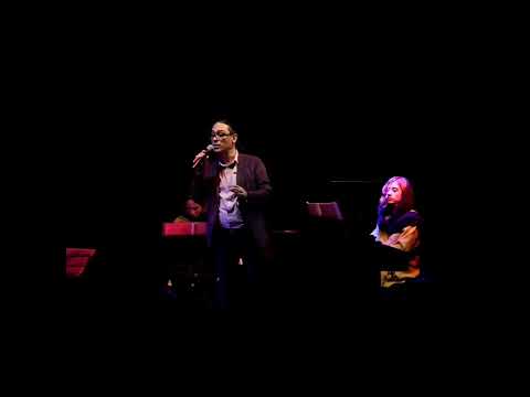 اجرای آهنگ طلوع من