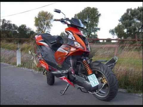 Aprilia скутер стант
