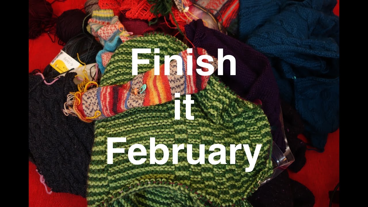 Search for UFOs, Office Tour, and Finish it February // Casual Friday #4