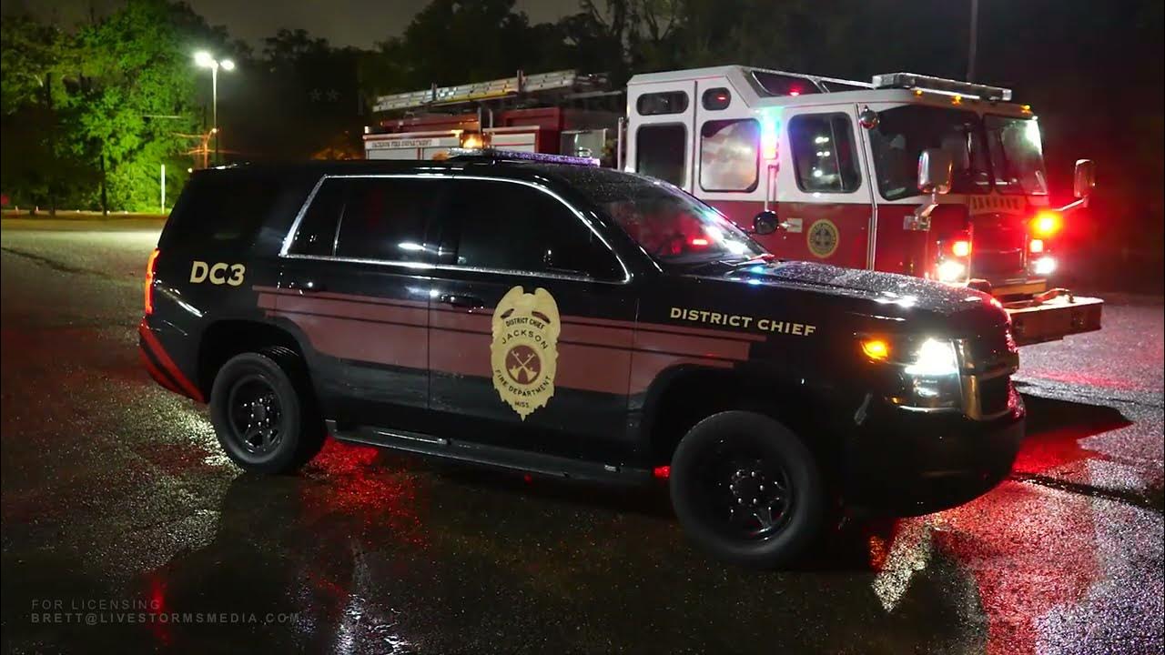 04092021 Jackson, MS Flash Flooding, Cars Stranded, Homes Flooded