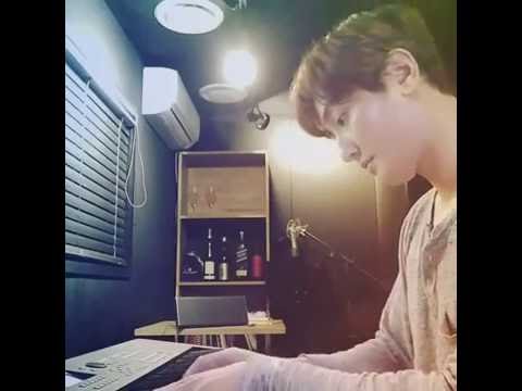 Kangta Instagram Playing Piano 