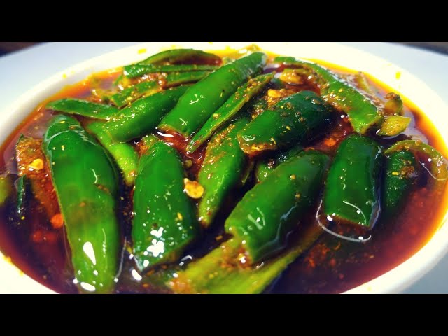 हरी मिर्च का अचार तीखा चटपटा|Hari Mirch Ka Achar|Green Chilli Pickle|How To Make Green Chilli Pickle | NishaMadhurima Recipes