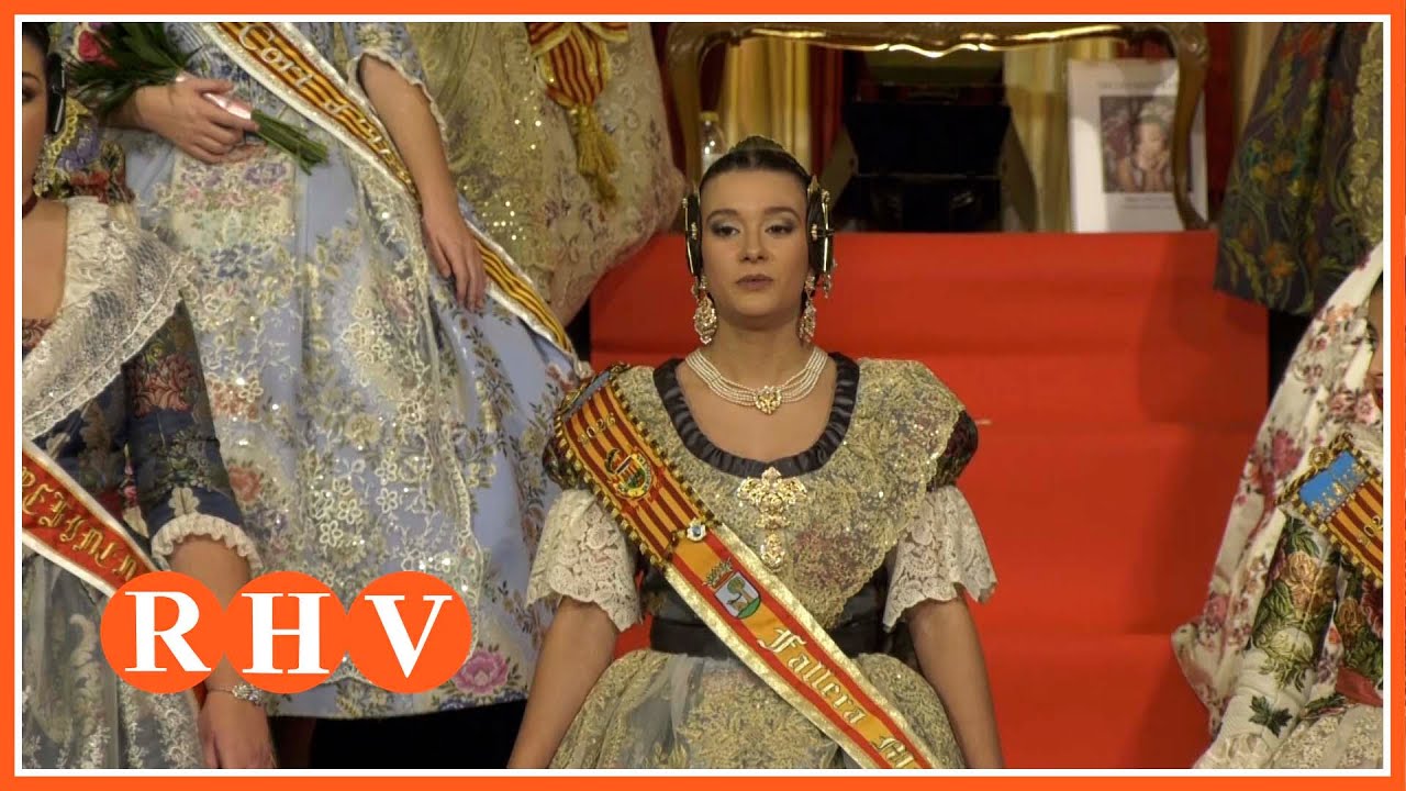 La Falla Sol i Tarongers del Mareny de Barraquetes presenta oficialment la seua Fallera Major 2026