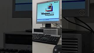 Starting 25 yo Windows on 21 yo workstation with 1Gb Ram #oldschool #retro #windows2000 #it #pc #y2k