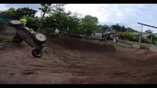 RC Cars 1/8 Kyosho MP9e Backyard Track