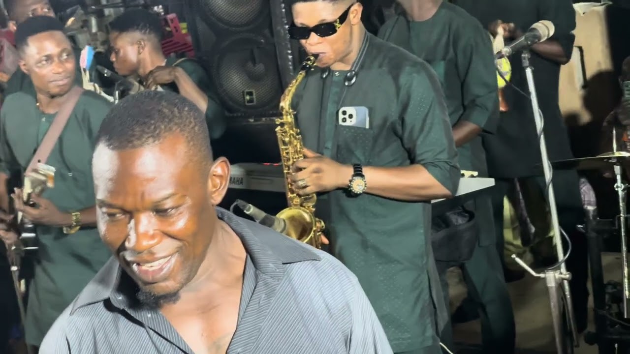 King Dr Saheed Osupa Live @ ALAKORO LAGOS ISLAND 