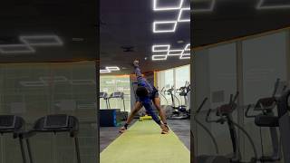 Basic and easiest dynamic stretches #fitness #dynamic #sports #fitness #stretchingexercises #health
